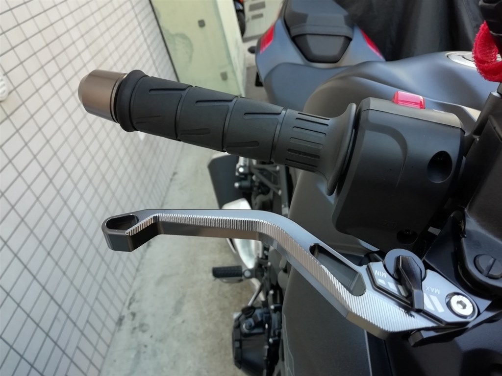 19と、2020モデルのパーツ適合情報を教えてください
