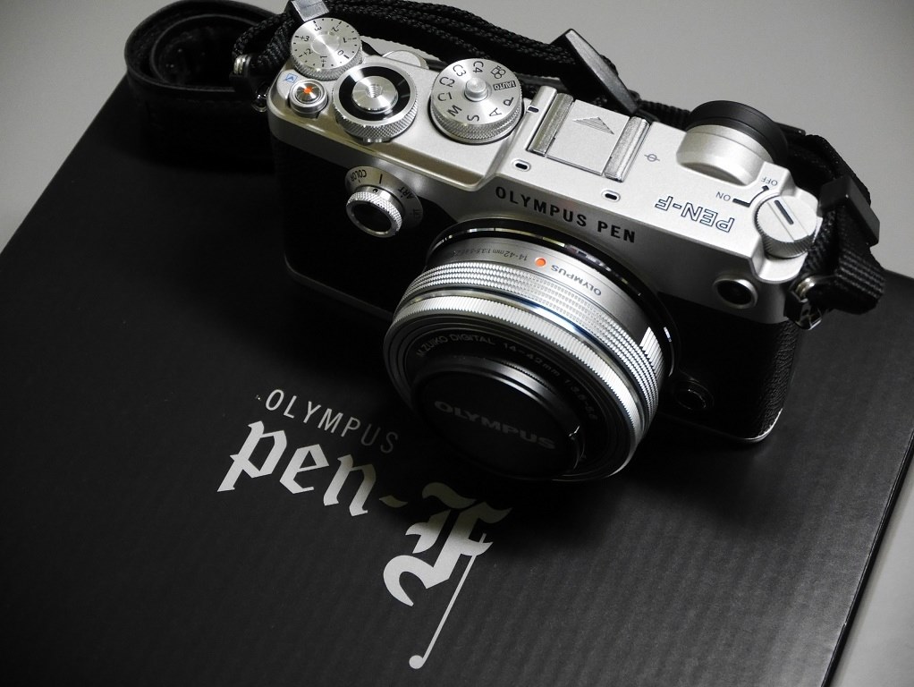 オシャレになって気に入ってまーす(^｡^)』 オリンパス OLYMPUS PEN-F