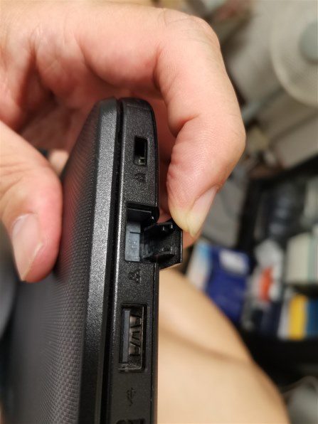 急ぎます】ASUS X200MA ホワイト windows10+HDD 1TB＋無線マウス＋DVD