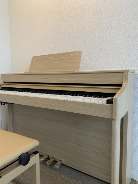 カワイ CA17A 電子ピアノ ホワイトベージュメープル調-