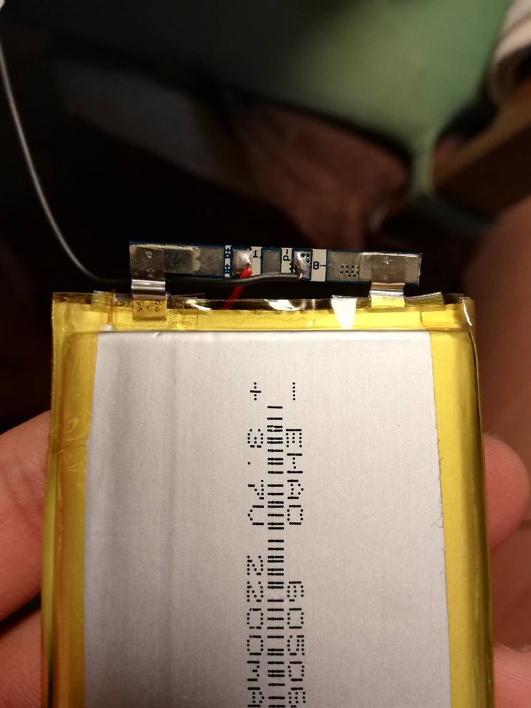 バッテリーが劣化し起動しなくなったので、社外バッテリーに交換