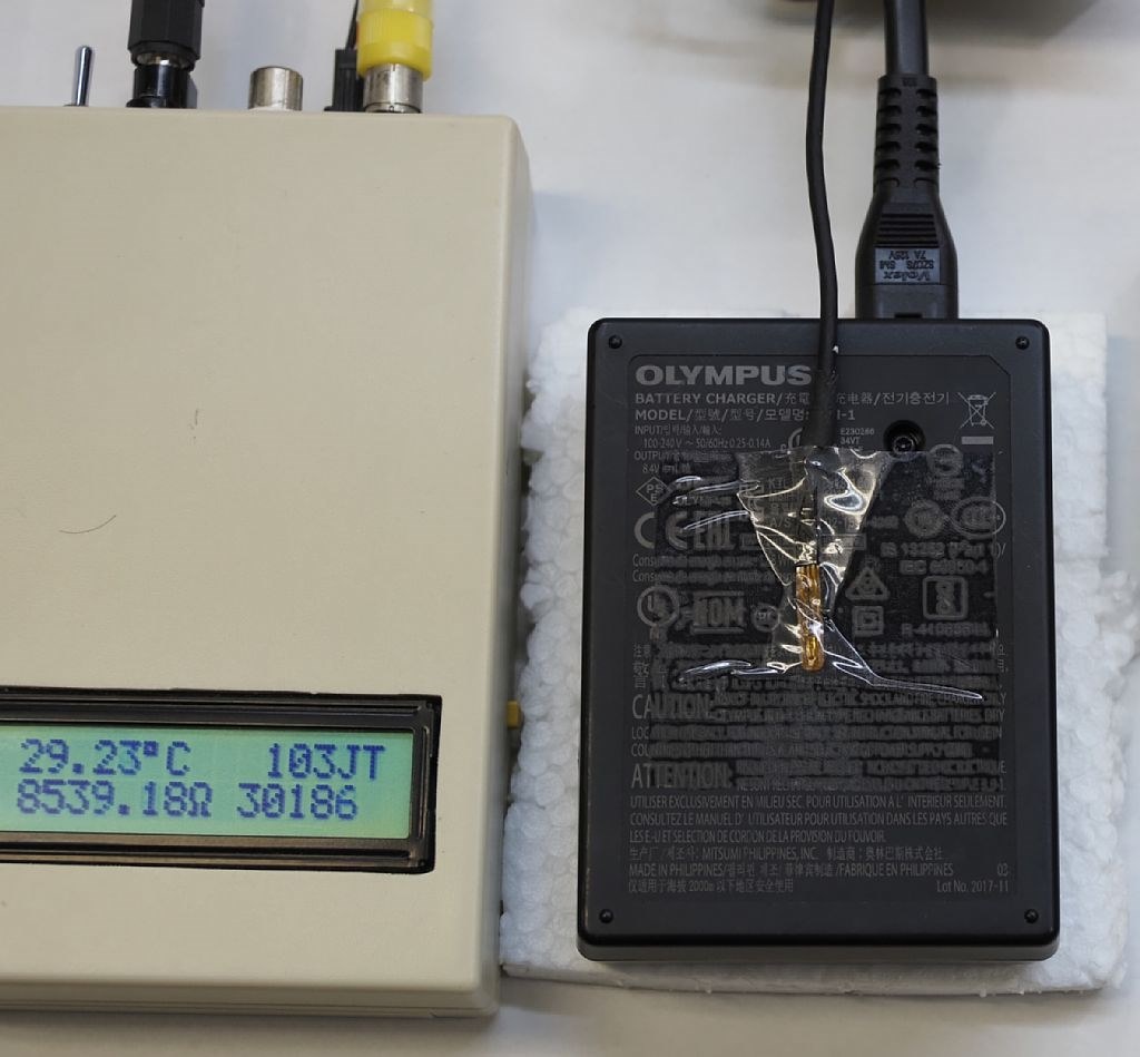 新品を購入しましたが 充電器が発熱します オリンパス Om D E M1 Mark Ii ボディ のクチコミ掲示板 価格 Com