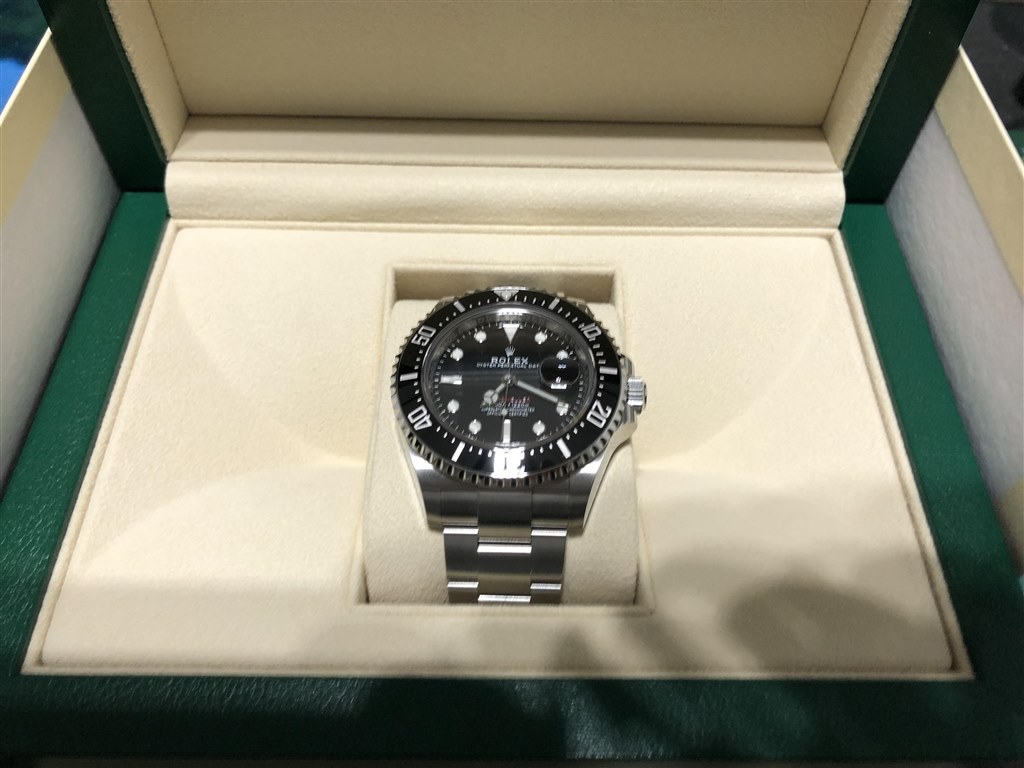 赤シード、購入できました！』 ロレックス シードゥエラー 126600