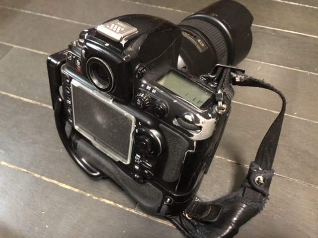 同様の方はいらっしゃいますか?』 ニコン D700 ボディ の 同様の方はいらっしゃいますか?』 ニコン D700 ボディ の