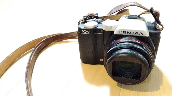 価格.com - ペンタックス PENTAX K-01 ダブルズームキット [ブラック×ブラック] 純正オプション
