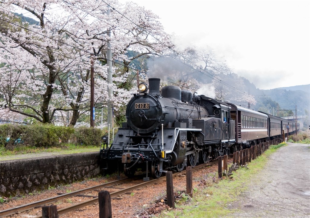 D40に適切な望遠レンズ(撮り鉄)』 ニコン D40 ボディ のクチコミ D40に適切な望遠レンズ(撮り鉄)』 ニコン D40 ボディ のクチコミ