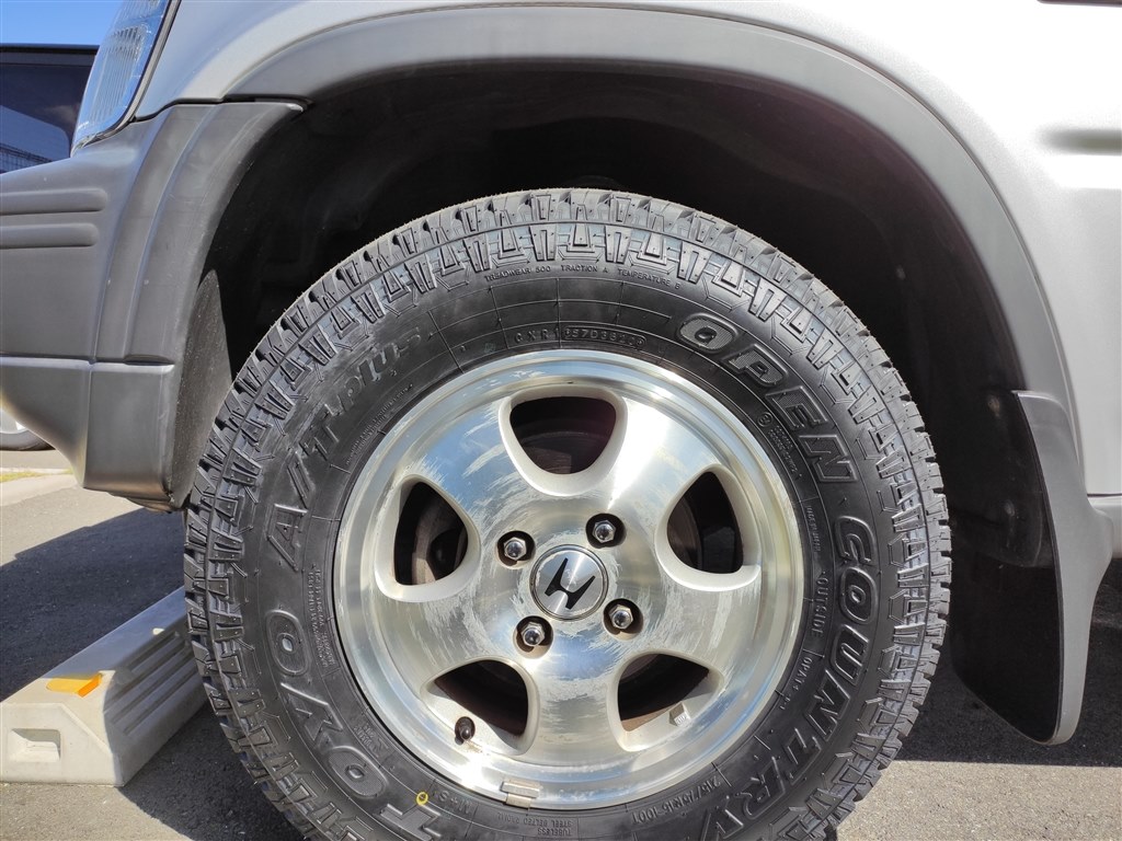ワイルドで満足です。』 TOYO TIRE OPEN COUNTRY A/T plus 215/75R15 ...