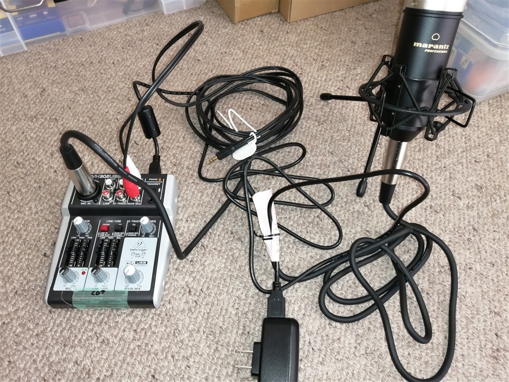 マイク入力にコンデンサーマイクは使える？』 SONY FDR-AX45 の