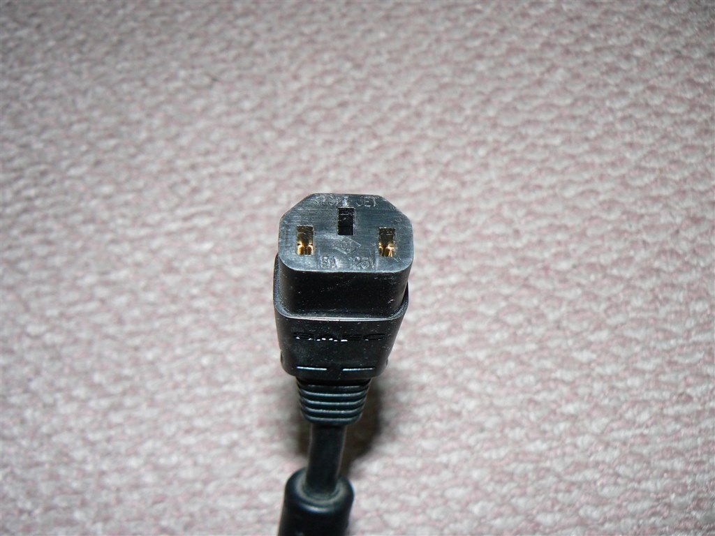 TA-1AESの電源コードにSAEC PL-3000Dを使用できますか？』 SONY TA