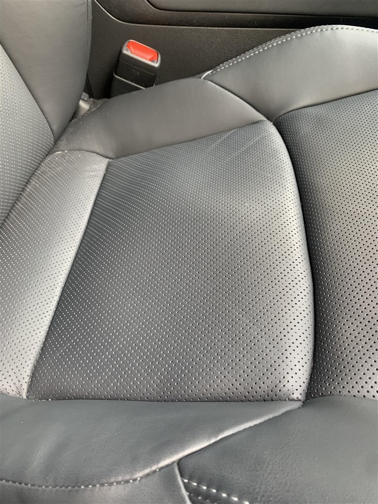 レザーシートのたるみ トヨタ ハリアー 年モデル のクチコミ掲示板 価格 Com