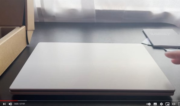 ASUS E210MA GJ003W ホワイト 11.6型　64GB Amazon.co.jp: ASUS ノートパソコン11.6インチ E210MA (Celeron