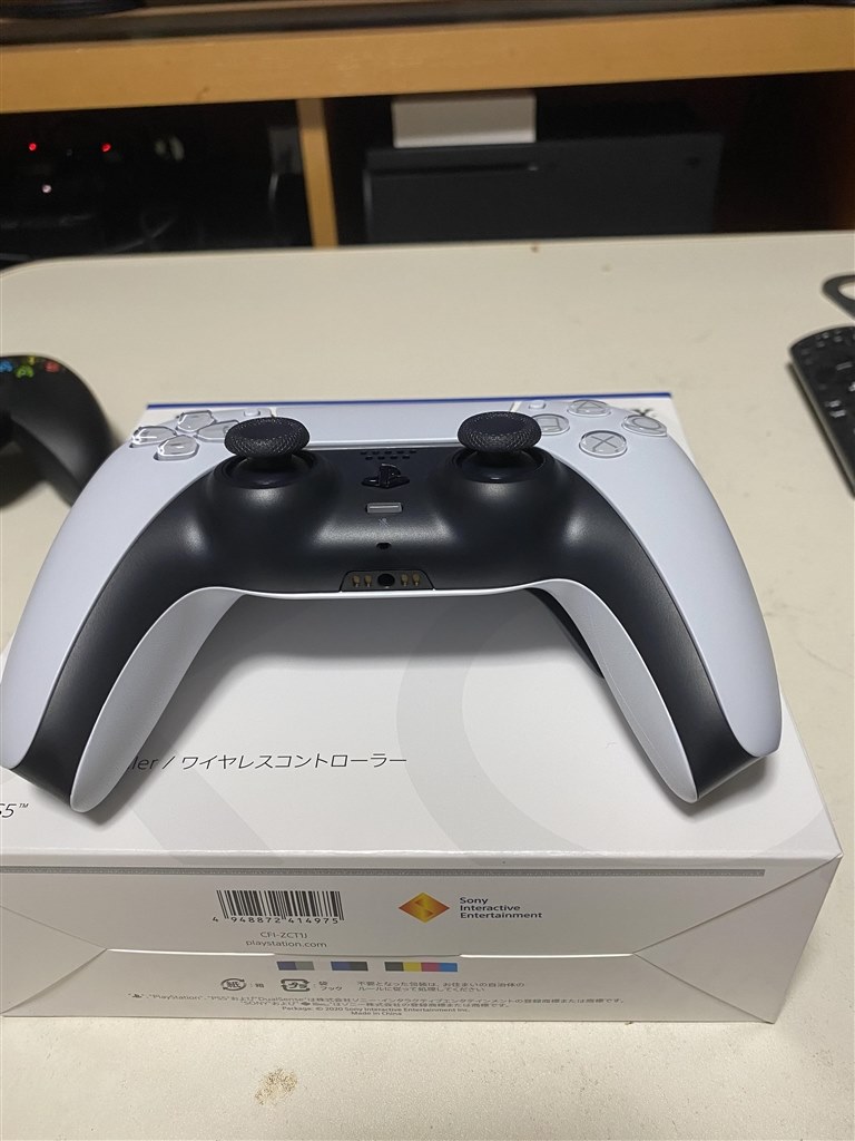 PS4で使えますか？』 SIE DualSense ワイヤレスコントローラー CFI