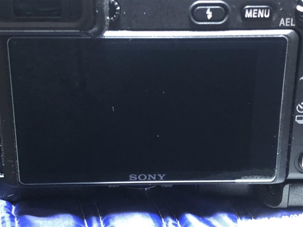 液晶の傷？』 SONY α6400 ILCE-6400 ボディ のクチコミ掲示板 - 価格.com