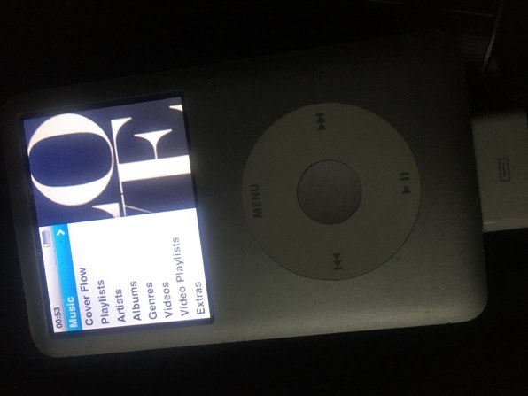 Apple iPod classic MC293J/A シルバー (160GB) 価格比較 - 価格.com