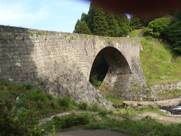 ♩スマホ転送OK♩オリンパス μTOUGH-8010 シルバー色　SDカード付き オリンパス ニュースリリース： DUAL IS、ハイビジョンムービー