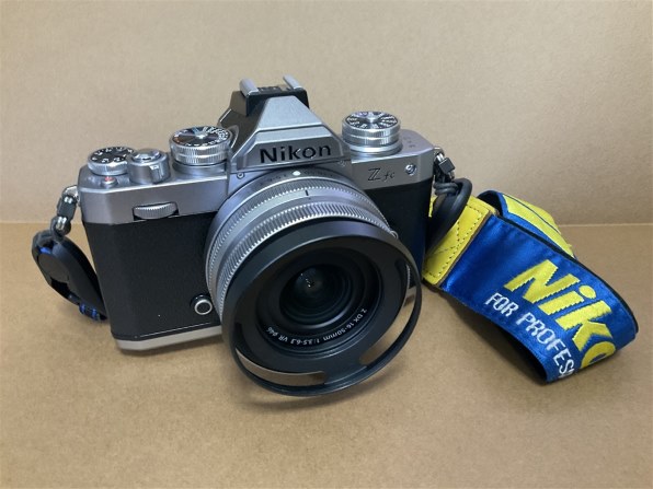 16-50 VR Silver用のレンズフード』 ニコン Z fc 16-50 VR レンズ