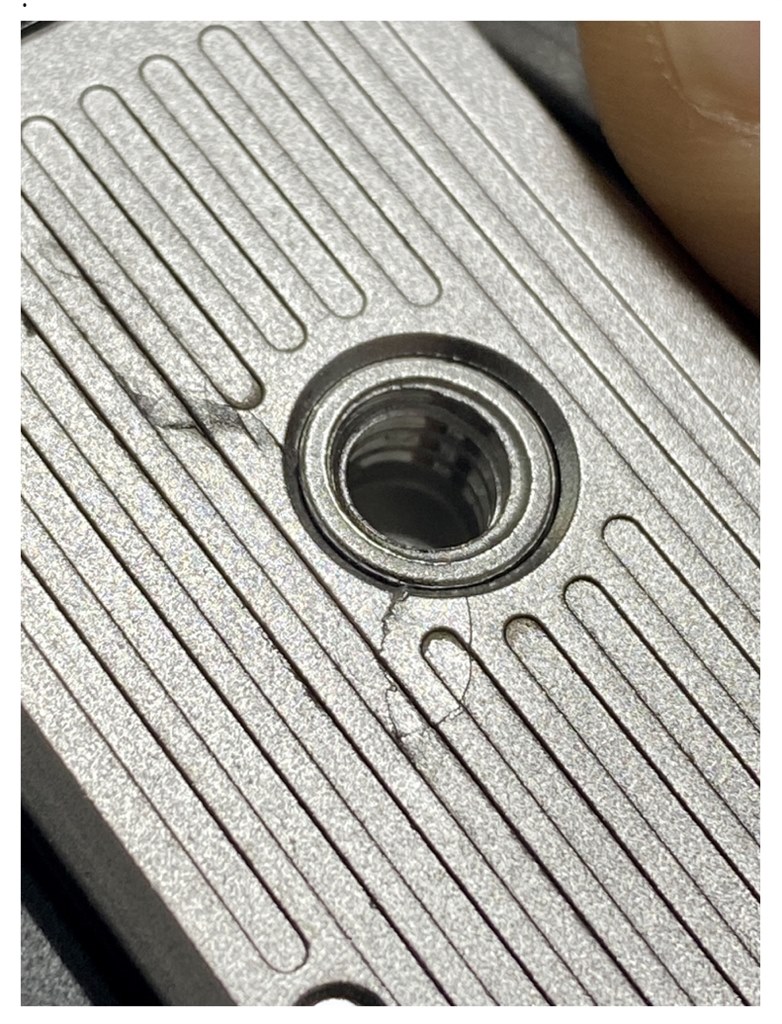 Z fcには三脚プレートを使えませんかね？』 ニコン Z fc 16-50 VR