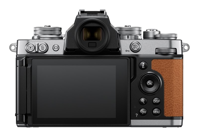 張り替え、皆さんは何色がいいですか？』 ニコン Z fc 16-50 VR レンズ