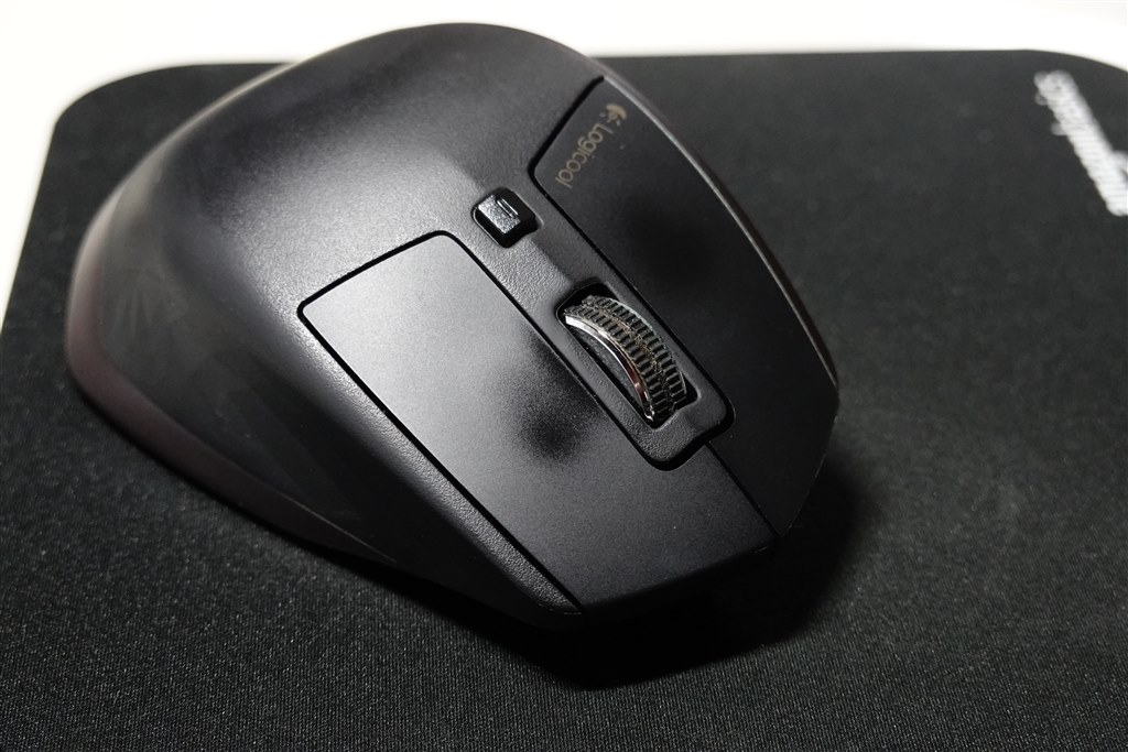 クリックボタンのテカリ』 ロジクール MX Anywhere 3 Compact