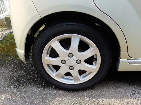 Firestone FR10 145/70R12 タイヤ FireStone FR10 145/70R12 69S 価格比較 - 価格.com