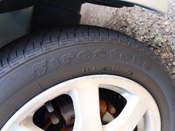Firestone FR10 145/70R12 タイヤ FireStone FR10 145/70R12 69S 価格比較 - 価格.com