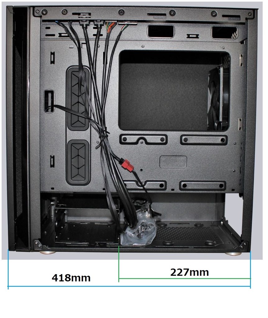 PCケース CoolerMaster Silencio S400 TG 高級感 - スピーカー・ウーファー