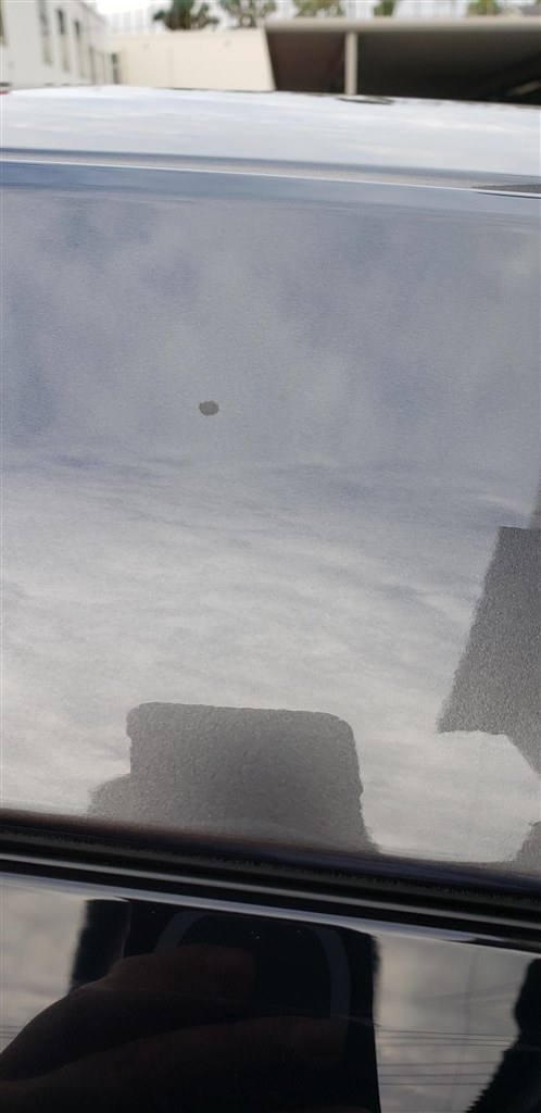 困っています ボディ クリア層下の焦げ茶色のシミ マツダ Mazda3 ファストバック 19年モデル のクチコミ掲示板 価格 Com