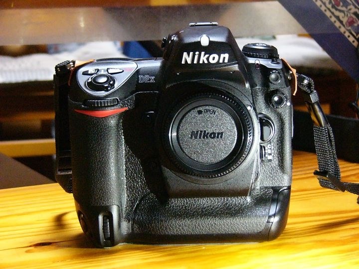 Nikon D2X ボディ
