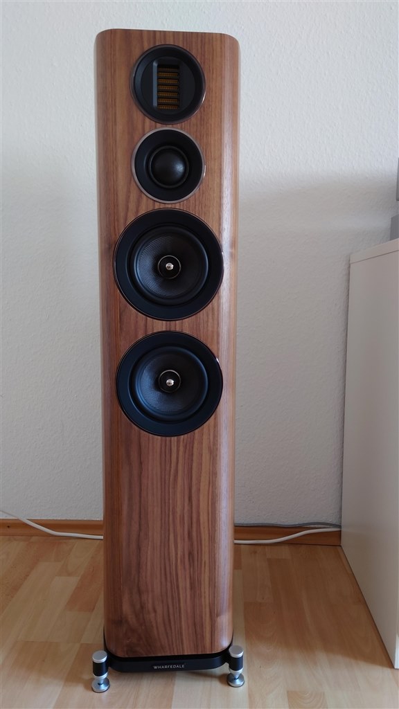 Dali Zensor 7からアップグレードしました。』 Wharfedale Evo4.4