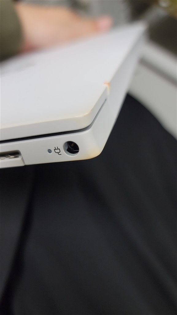 HP Pavilion Aero 13-be2008AU　laptop キズあり HP Pavilion Aero 13-be」の実機レビュー！13.3型で約957gの軽さ