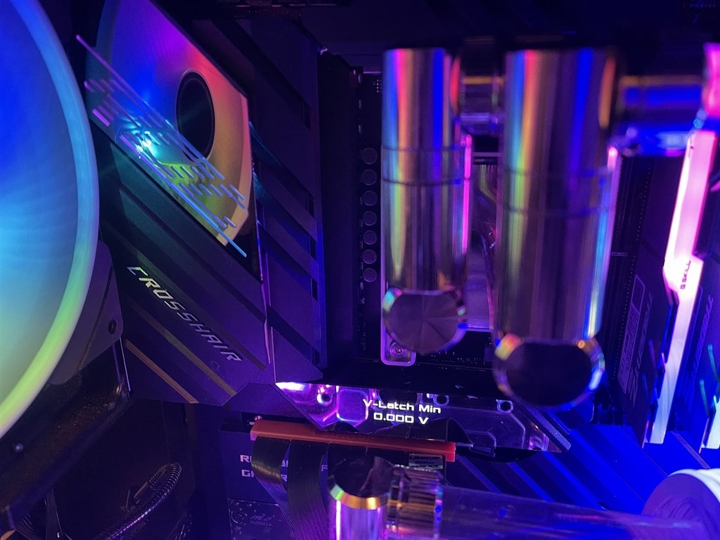 初めての白いケース』 Fractal Design Torrent TG Clear Tint FD