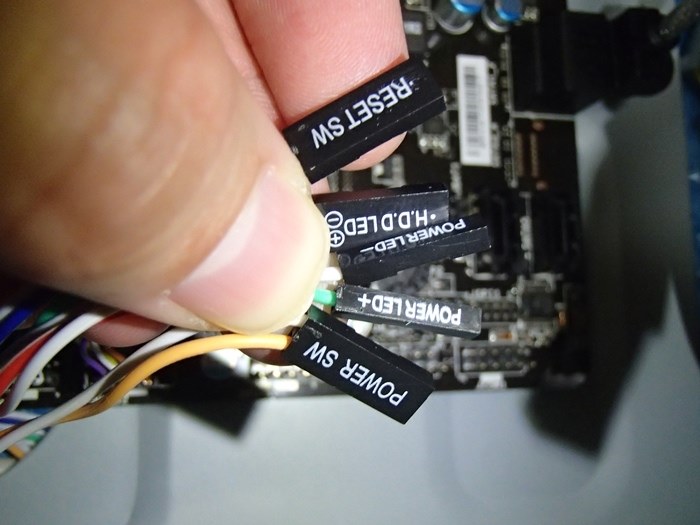 電源スイッチについて。』 ASRock DeskMini A300/B/BB/BOX/JP の