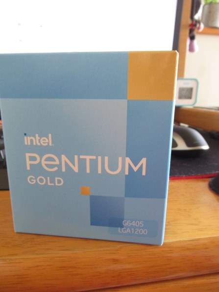 ト送料込 インテル CPU Pentium Gold G6605 プロセッサー BX80701G6605