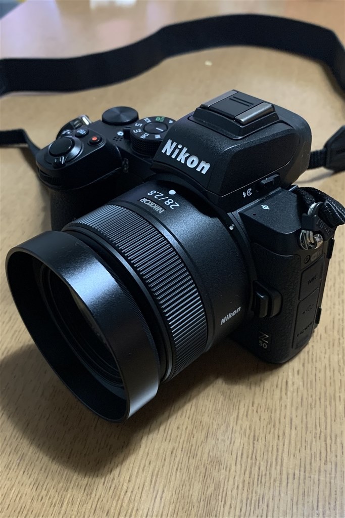 店舗良い Nikon Z28/F2.8 SE 使用少ない メタルフード付属 レンズ(単