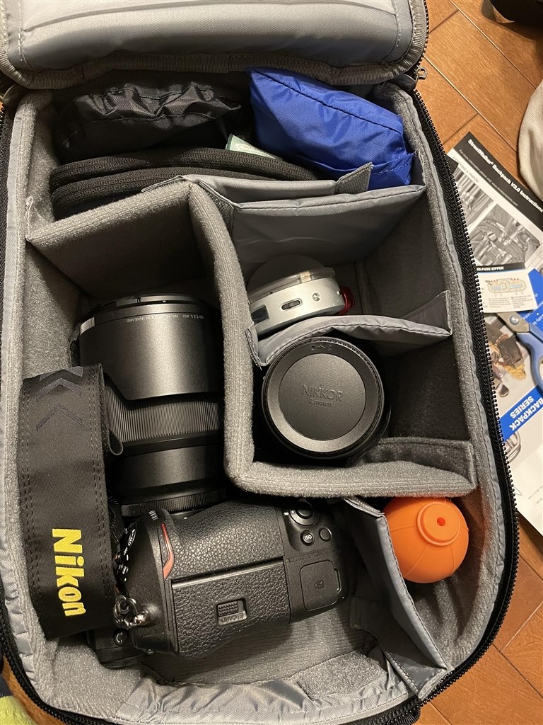 プロのカメラバッグ❗️Nikon