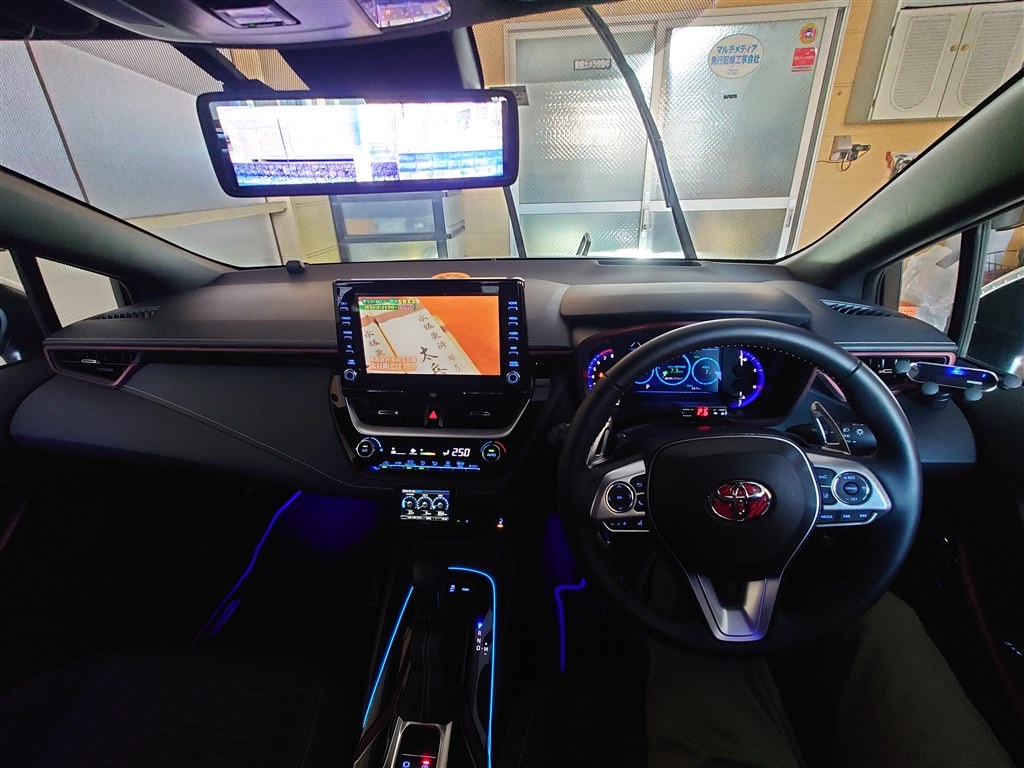 （新）カローラスポーツ、ツーリング用他　アビエントライト　アイスブルー　新品 | トヨタ カローラスポーツ NRE210⁄NRE214⁄ZWE211 2018年6月