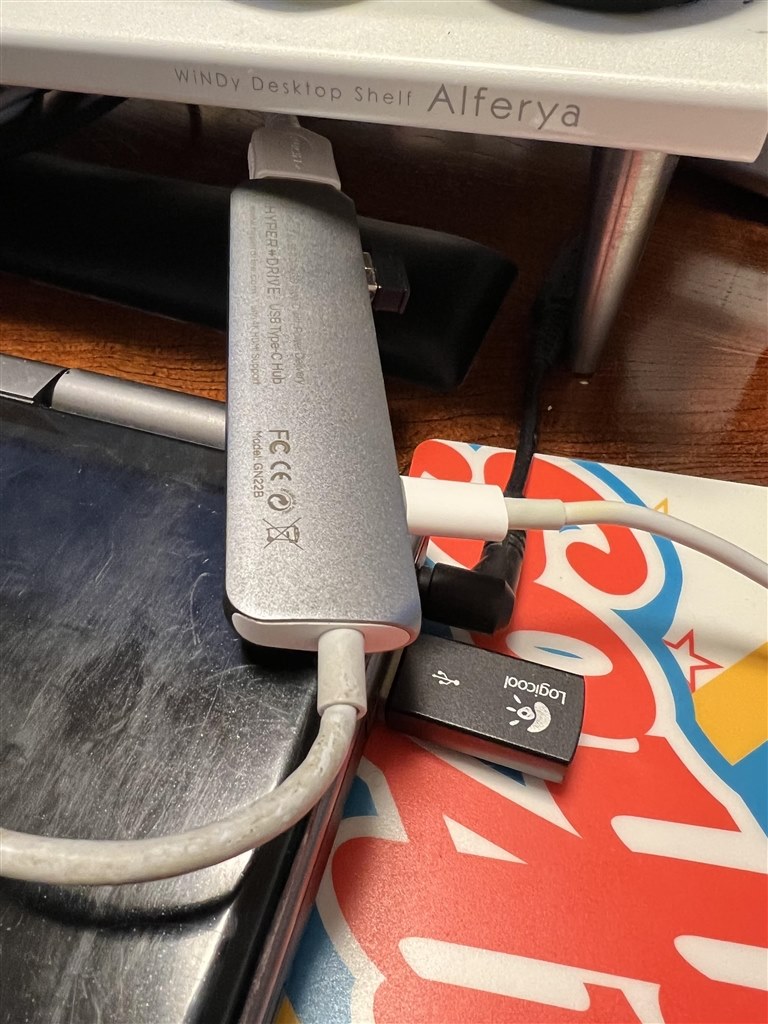 電源の他にUSB type-cが使えるhub』 Lenovo IdeaPad Duet