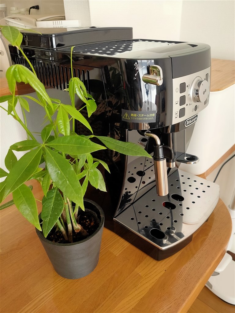 DeLonghi - デロンギマグニフィカS  ECAM23120　つくよみさん用。 デロンギマグニフィカS ECAM23120 つくよみさん用。