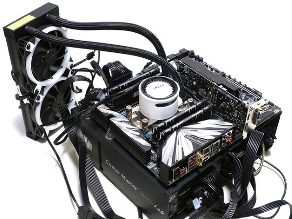 MSI MAG CORELIQUID 360R投稿画像・動画 - 価格.com MSI MAG CORELIQUID 360R投稿画像・動画 - 価格.com