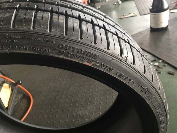 タイヤ・ホイール BRIDGESTONE POTENZA RE-71RS 195/50R16 ブリヂストン POTENZA RE-71RS 195/50R16 84V投稿画像・動画