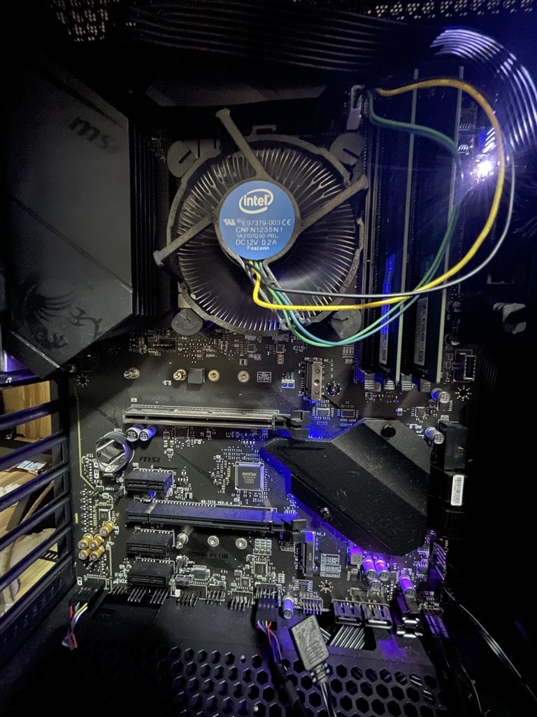 PCを起動するとグラボのファンが全開になります。』 MSI MPG PCを起動するとグラボのファンが全開になります。』 MSI MPG