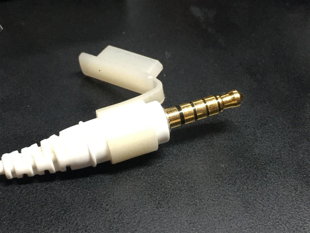 イヤホンの差込みについて』 SONY NW-A105 [16GB] のクチコミ