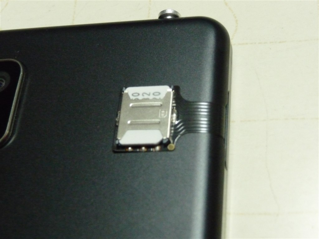 SIM2枚＋microSDカード1枚で使用中です。』 シャープ AQUOS sense4 SH