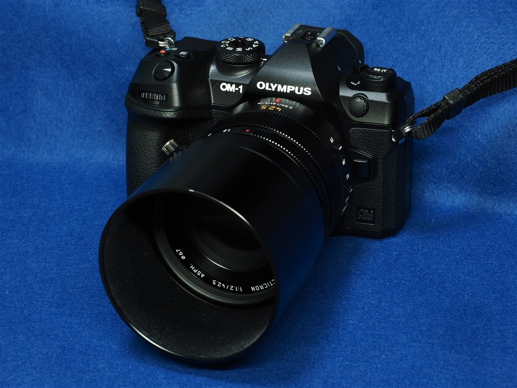 バラ売り可 OM-SYSTEM OM-3＋LEICA 15mm F1.7＋オマケ OM System OM-3 Camera and Panasonic Leica 15mm F1.7 Lens