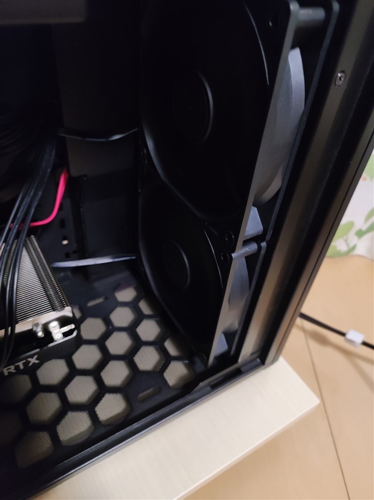 G-Tune ゲーミングPC G-Tune PM-B-3060Ti-KK ディスプレイ、キーマウ