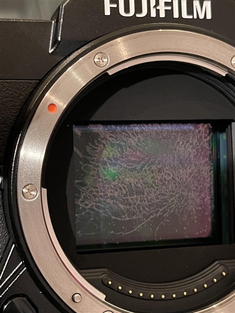 Canon／小型フイルムカメラ。【外部錆あります。内部多少汚れがございます】 Canon／小型フイルムカメラ。【外部錆あります。内部多少汚れがござい