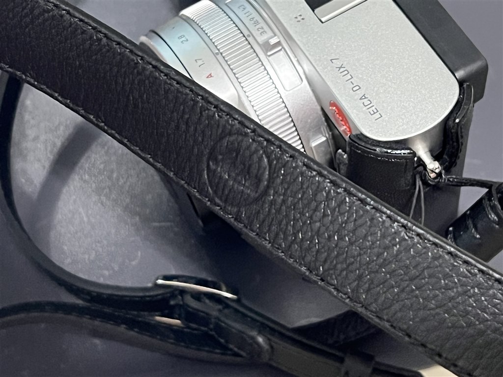 ラッピング ※ Leica ライカ D-LUX7用 キャリングストラップレザー ブラック
