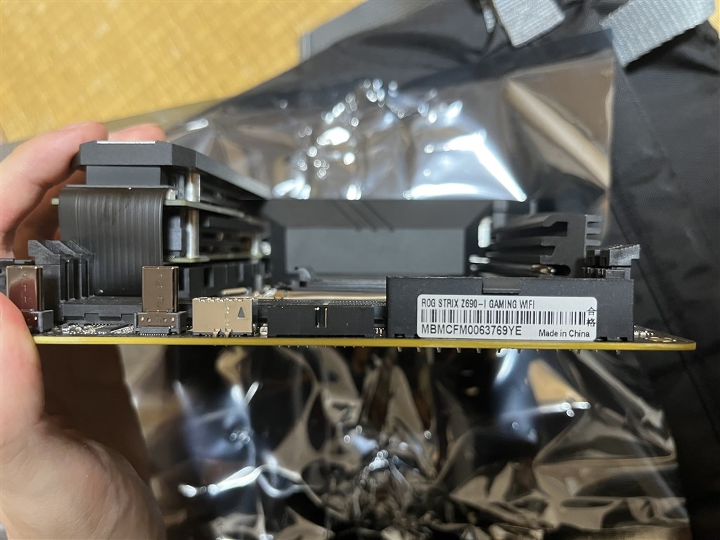 適合する空冷クーラーを知りたいです』 ASUS ROG STRIX Z690-I