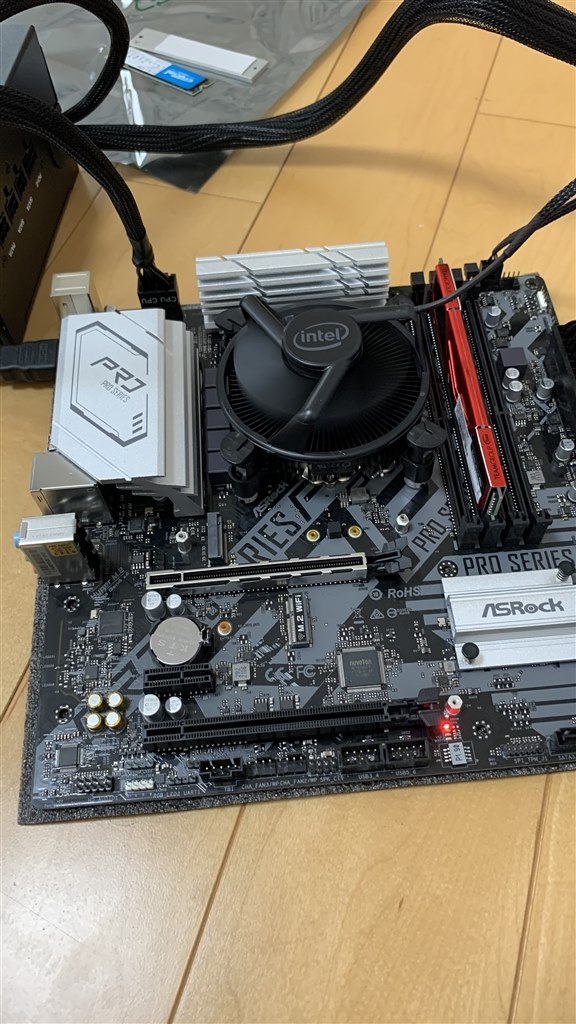 起動してもモニターに何も映りません』 ASRock B560M Pro4 のクチコミ