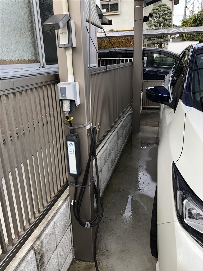 三菱アウトランダーPHEV純正200V充電ケーブル 短けれ - 発電機